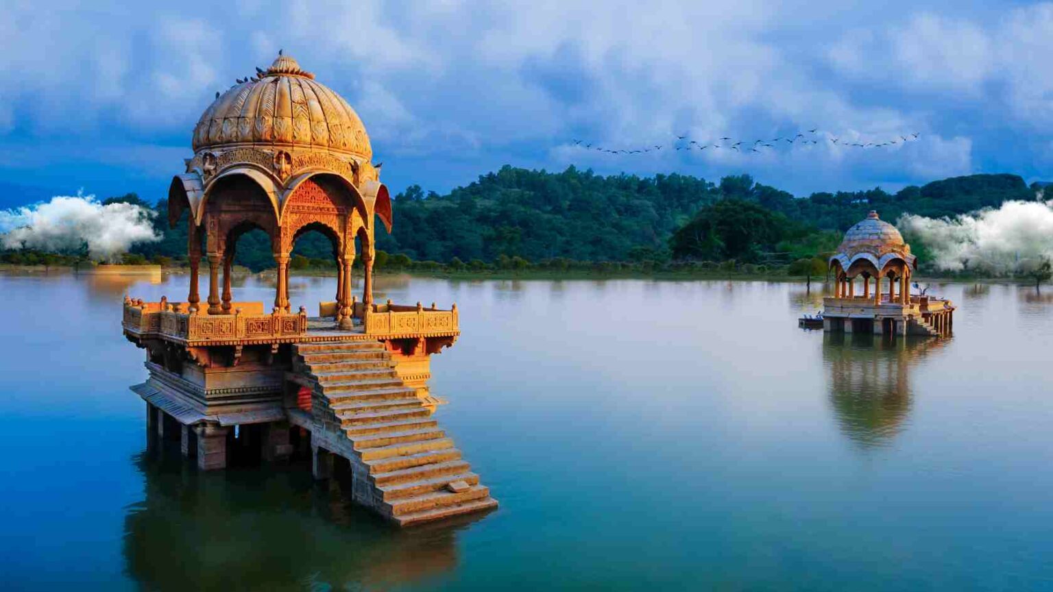 9 Best Solo Trip Destinations In India For A Female Traveler